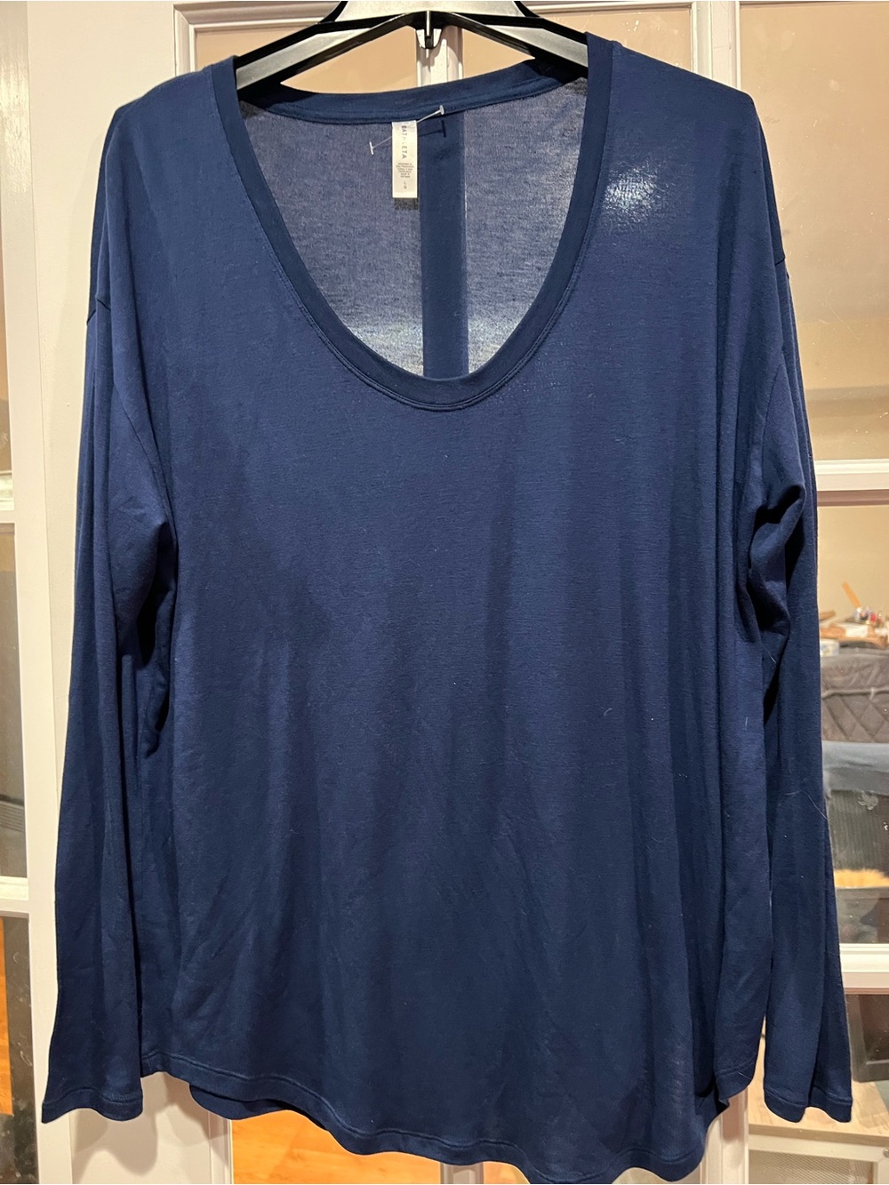 Athleta Navy Scoop-Neck Long Sleeve Muscle Tee